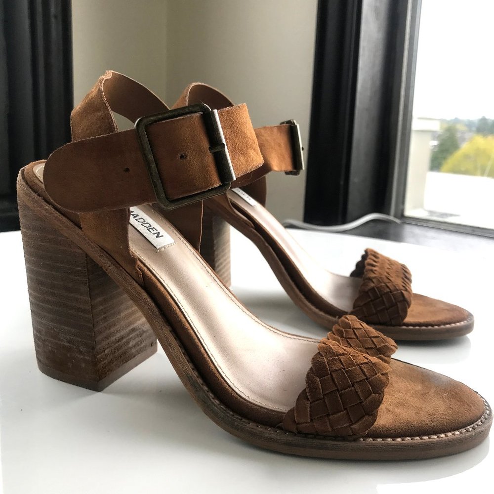Steve Madden Cadence Woven Suede Heels